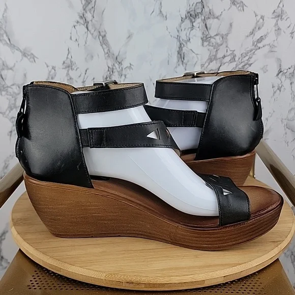 Miz Mooz Womens "Spicy" Leather Cut-Out Strappy Wedge Sandal Black Sz 42/10.5-11 - Picture 2 of 12